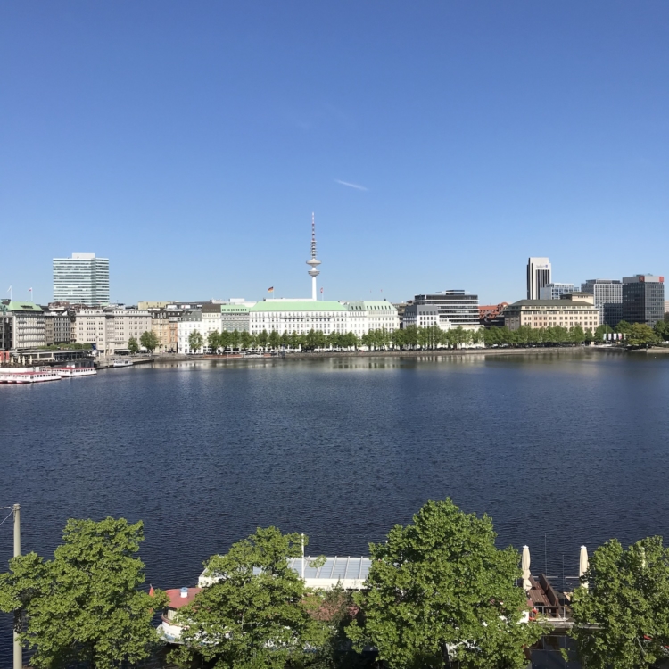 Alster Hamburg 06. Mai 2020
