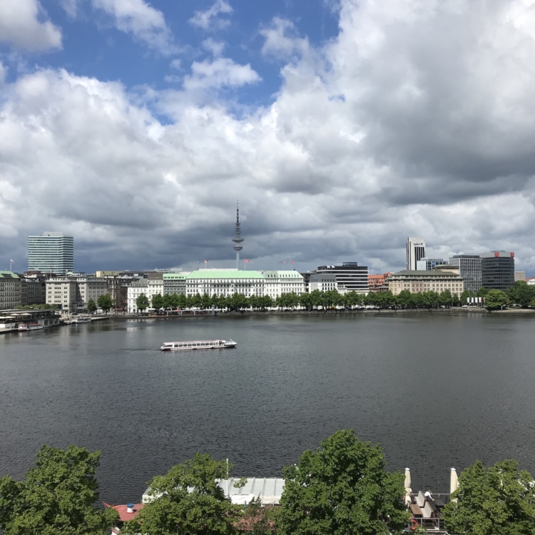 Alster Hamburg 19. Mai 2020